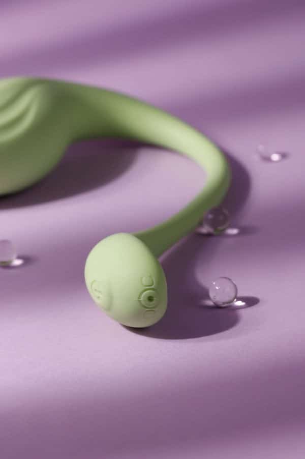 Morningbird Whisper - App-Controlled 9-Speed Clitoral & G-Spot Stimulator with Discreet Wearable Design – Bild 7
